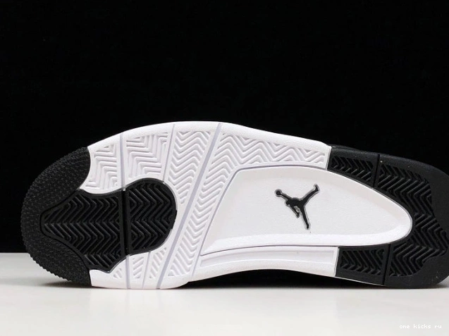 Chep Onekick Metallic Royalty 308497-032 Jordan 4 Air Black Gold-White 0729
